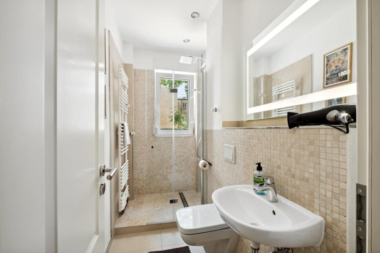 Arbio I Cozy Apartment Near Ku'Damm With Parking 베를린 외부 사진